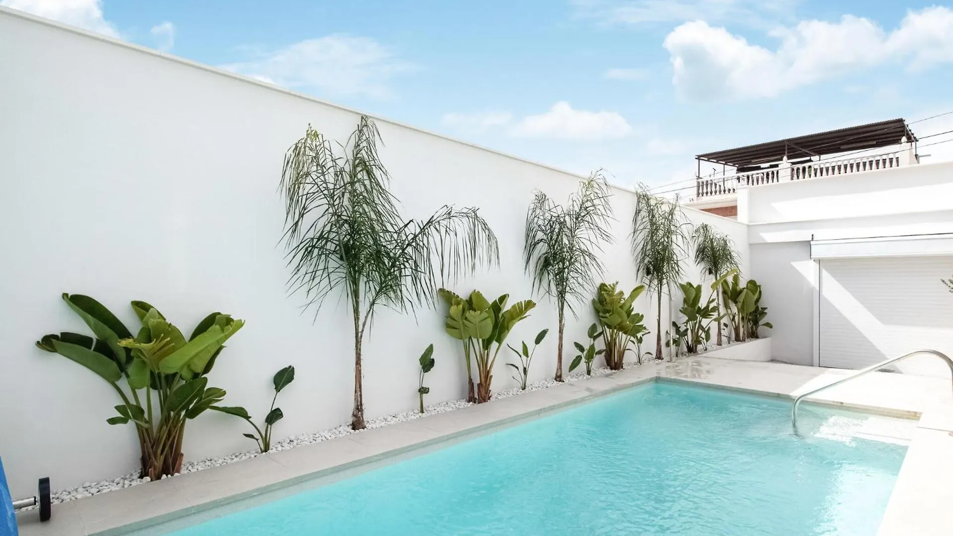 Semesterbostad Beautiful Home In Velez Malaga With Kitchenette Spanien
