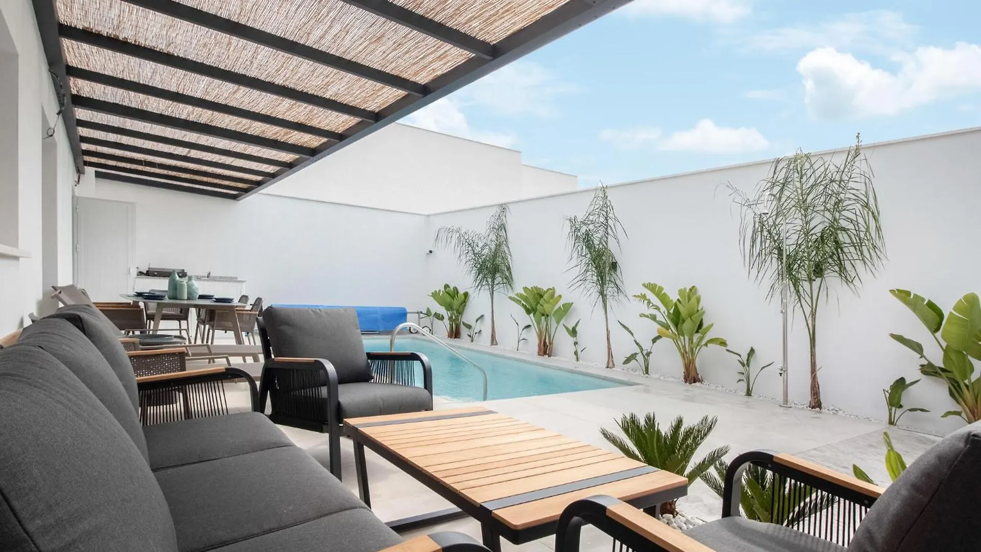 Beautiful Home In Velez Malaga With Kitchenette 0*,  Spain