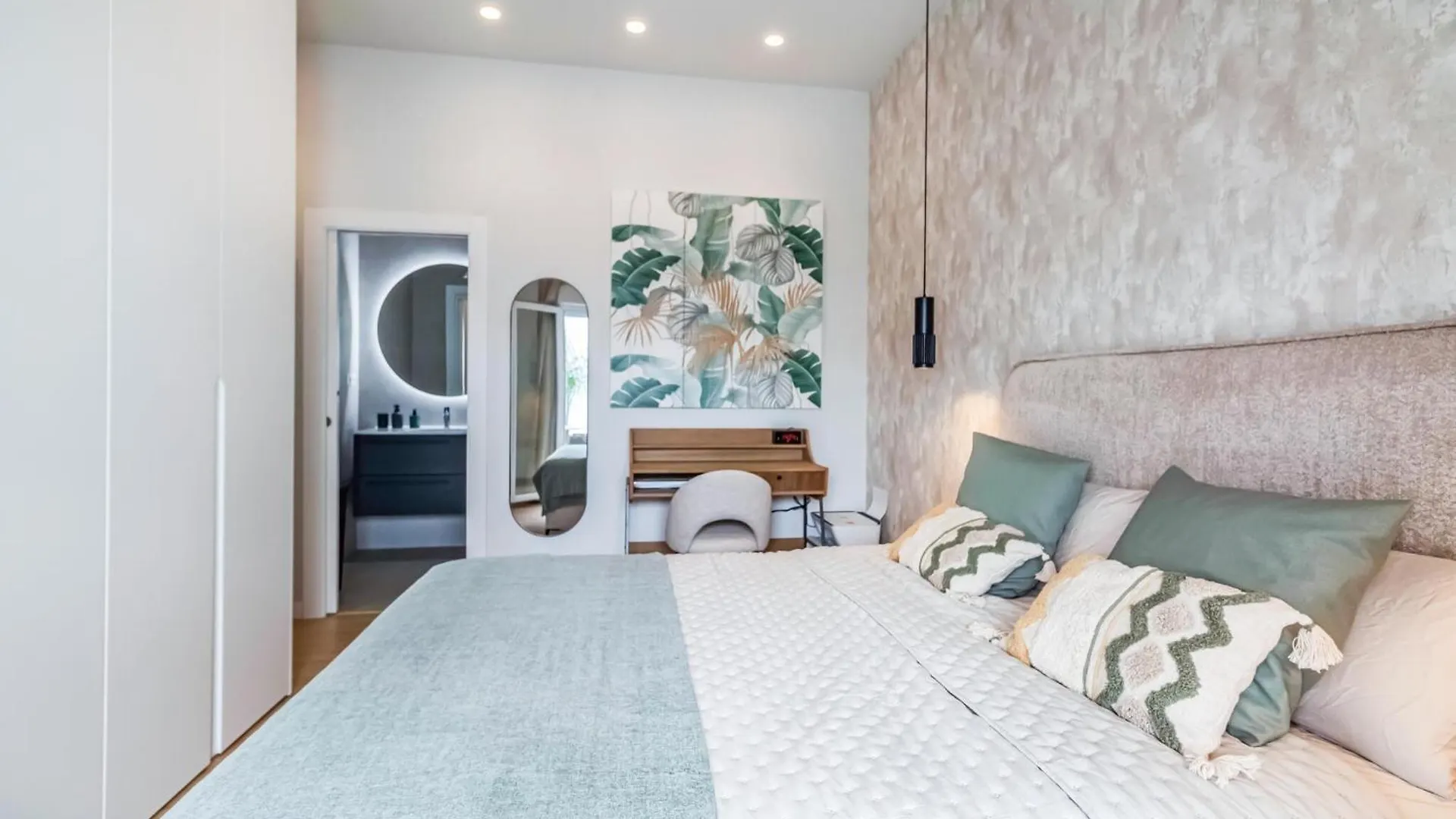 Holiday home Beautiful Home In Velez Malaga With Kitchenette